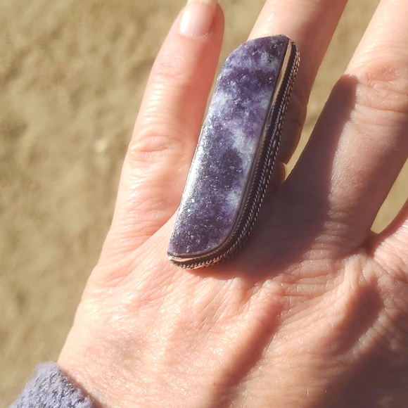 New Oversized Lepidolite 925 Silver Statement Ring. - Picture 7 of 15